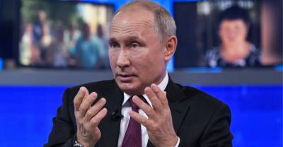 Песков заявил, что в 2021 году Путин проведёт прямую линию