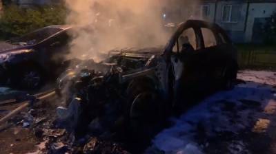 В Петербурге подпалили машину борца с незаконной торговлей