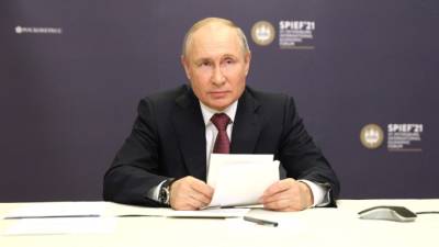 Путин на ПМЭФ может представить свое видение перспектив развития России
