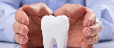 В США нашли способ восстанавливать зубную эмаль с помощью мятных пастилок