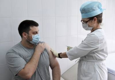 Почти 9% жителей Орловской области завершили вакцинацию от COVID-19