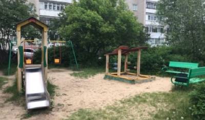 Детские площадки в Дзержинске требуют ремонта