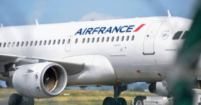 О бомбе сообщили пилотам: пассажиров рейса Air France из Чада в Париж эвакуировали из-за угрозы взрыва
