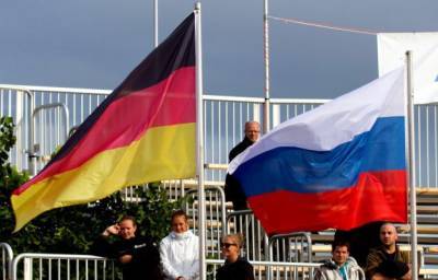 Большинство немцев за тесные отношения с Россией и доверяет «Спутник V» — опрос