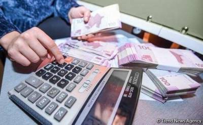 Около 50% всех выданных кредитов в Азербайджане приходится на долю домохозяйств