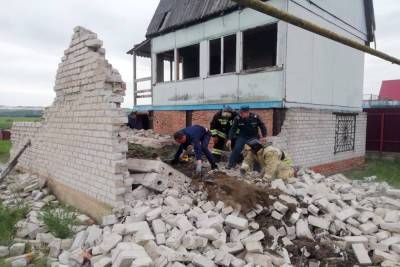 Подтвердилась гибель троих детей под завалами дома в Воронежской области