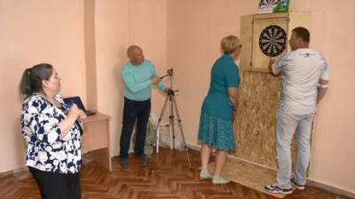 В Пензе людей с проблемами зрения приобщили к дартсу - penzainform.ru - Пенза