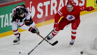 Сборная России обыгрывает Канаду после второго периода 1/4 финала ЧМ по хоккею
