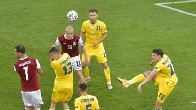 Сборная Украины обыграла Швецию в матче 1/8 финала чемпионата Европы