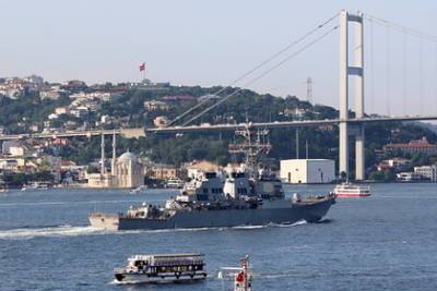 В США ответили на информацию об отклонении эсминца от курса в сторону Крыма