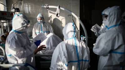 Рекордная смертность от коронавируса зафиксирована в России