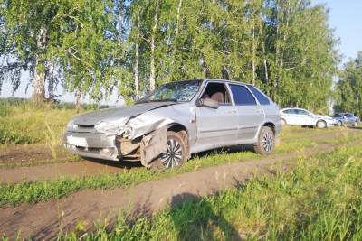 Под Каменском-Уральским в лесу нашли автомобиль, сбивший пенсионерку