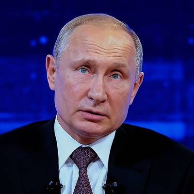 Путин сегодня в 18-й раз пообщается с россиянами в формате прямой линии