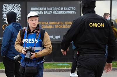 В Белоруссии будут наказывать СМИ за "вредную" информацию