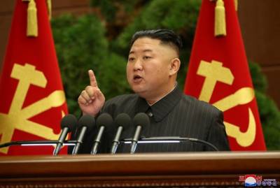 Ким Чен Ын заявил о "серьезном инциденте" в сфере здравоохранения КНДР