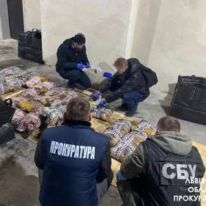 В Украине задержали четырех турков за рекордную контрабанду героина на 2,3 млрд грн. Фотофакт