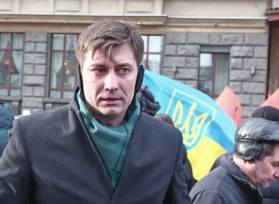 От бежавшего на Украину Гудкова потребовали заплатить дань на...