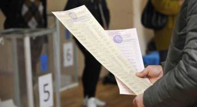 Глава УИК в Дарницком районе предстанет перед судом за фальсификацию избирательной документации. Женщине грозит срок от 7 до 10 лет, - прокуратура