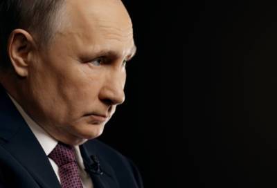 Владимир Путин вышел на Прямую линию со страной