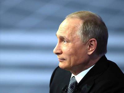 Путин признался, что привился «Спутником V»
