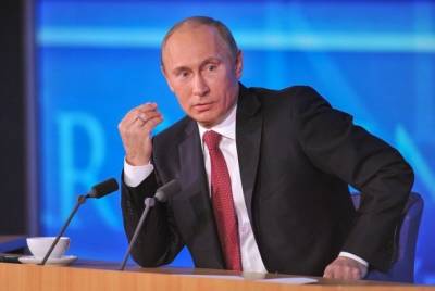 Владимир Путин объяснил противоречие об обязательной вакцинации