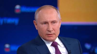 Путин заявил, что не считает украинский народ недружественным