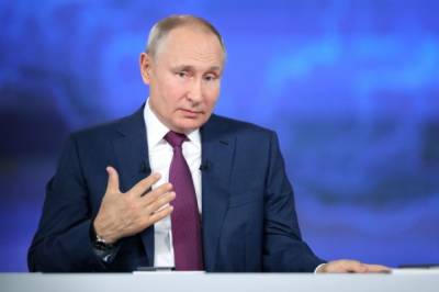 Путин заявил, что младшеклассники начнут новый учебный год в обычном режиме