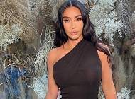 Чистый секс: Ким Кардашьян показала самый соблазнительный способ носить кардиган летом 2021