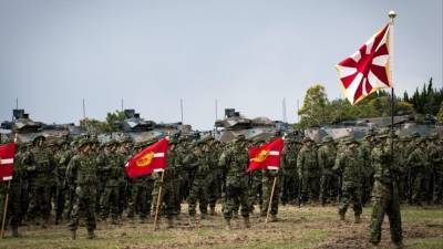 Министр обороны Японии забеспокоился из-за действий российских военных у Курил