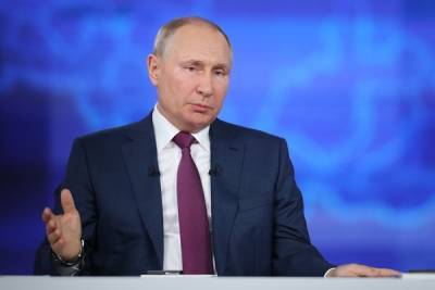 Владимир Путин назвал незаконным увольнение граждан за отказ от прививки