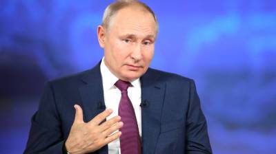 "Все решается в Вашингтоне": Путин заявил, что не видит смысла во встрече с Зеленским