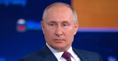 "Убийства на улицах, внешнее управление и узколобые люди": что говорил Путин об Украине на "Прямой линии"