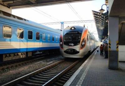 УЗ назначила поезд Интерсити из Киева в Тернополь