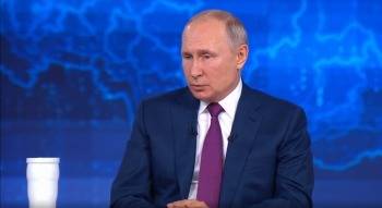 Путин: иностранные соцсети блокировать не будут
