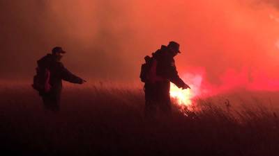 Пожарным в Забайкалье пообещали поднять зарплаты