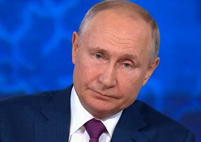 Путин назвал увольнение при наличии медотвода от вакцинации незаконным