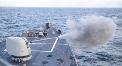 Россия оперативно разоблачила провокацию США и Украины с эсминцем Ross у Крыма