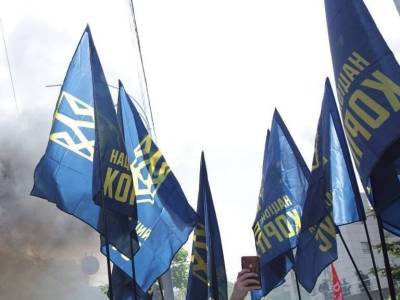 В результате стрельбы в Харькове ранен представитель "Нацкорпуса". Организация обвиняет "Патриотов – За жизнь" Кивы