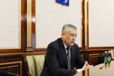 Дрозденко прокомментировал предложение Путина ввести губернаторские прямые линии