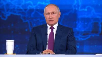 Путин заявил, что регоператоры должны отвечать за смешивание раздельно собранного мусора