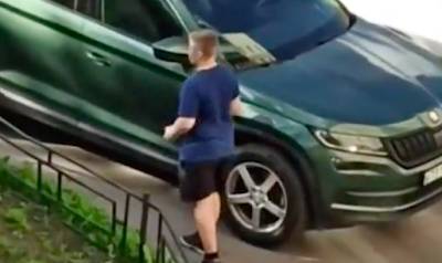 В Петербурге мать сдала полиции 13-летнего сына-тиктокера за скручивание колпачков с машин