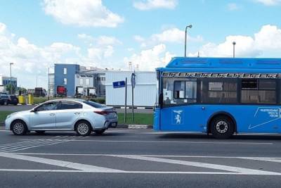 Под Белгородом пассажирский автобус столкнулся с иномаркой