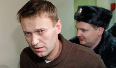 Суд обосновал склонность Навального к побегу