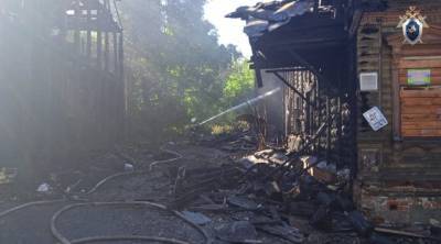 Нижегородские следователи выясняют причины гибели женщины при пожаре в заброшенном доме