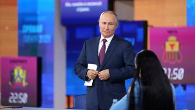 Эксперт назвал проведение прямой линии с Путиным очень своевременным