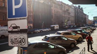 Жителям Петербурга станут доступны новые способы оплаты парковки