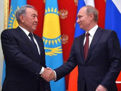 «Никогда не забуду»: Назарбаев поблагодарил Россию за лечение от коронавируса