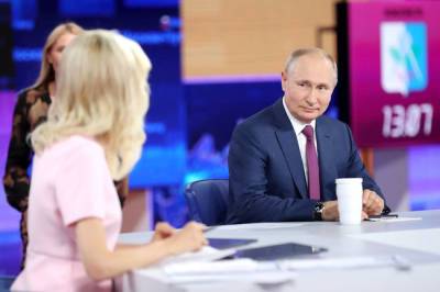 Кричевский объяснил, какой месседж Путин отправил США на «прямой линии»