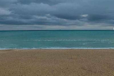 Море забруднене фекаліями. Популярний курорт під Одесою закрили для купання