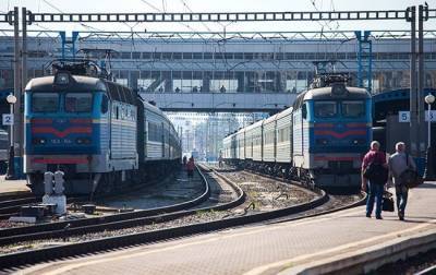 "Укрзализныця" предупредила о задержке поездов из-за непогоды